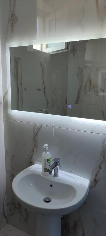 Golem Apartment Dış mekan fotoğraf