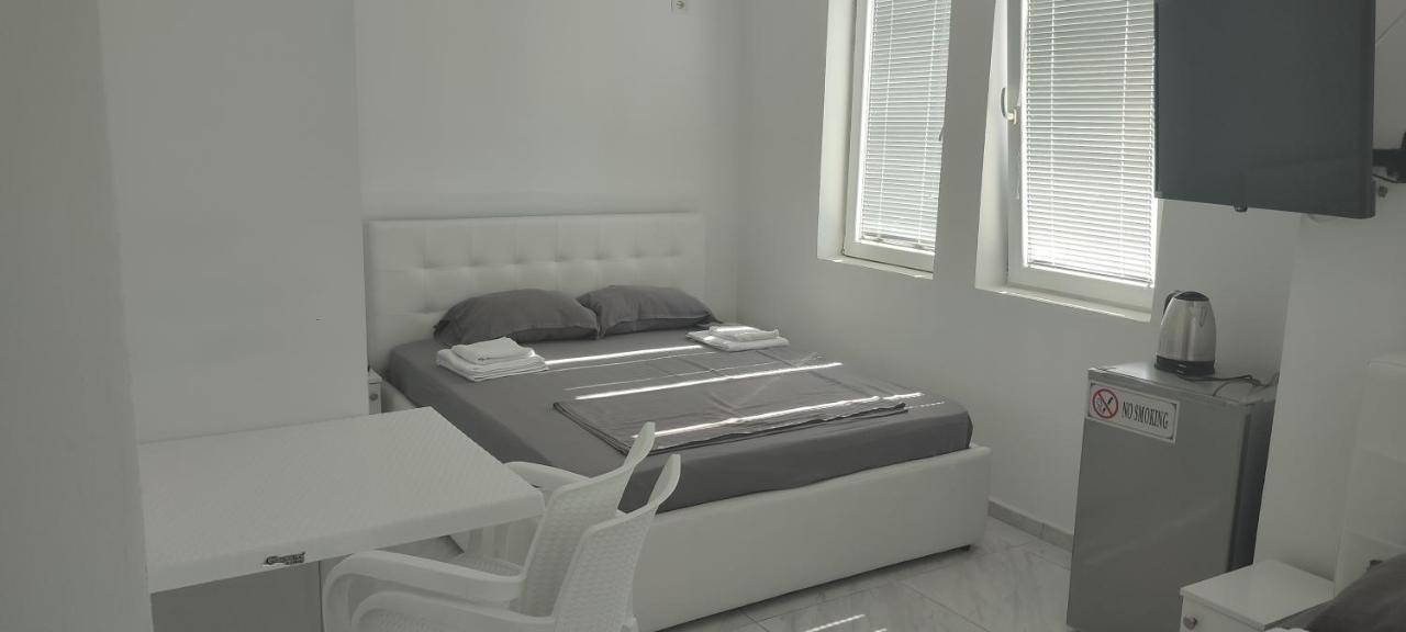 Golem Apartment Dış mekan fotoğraf