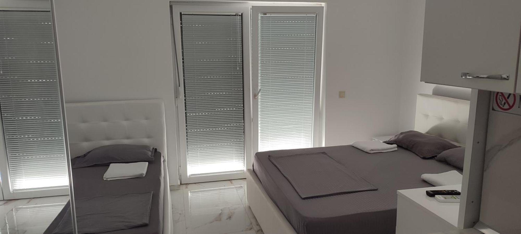 Golem Apartment Dış mekan fotoğraf
