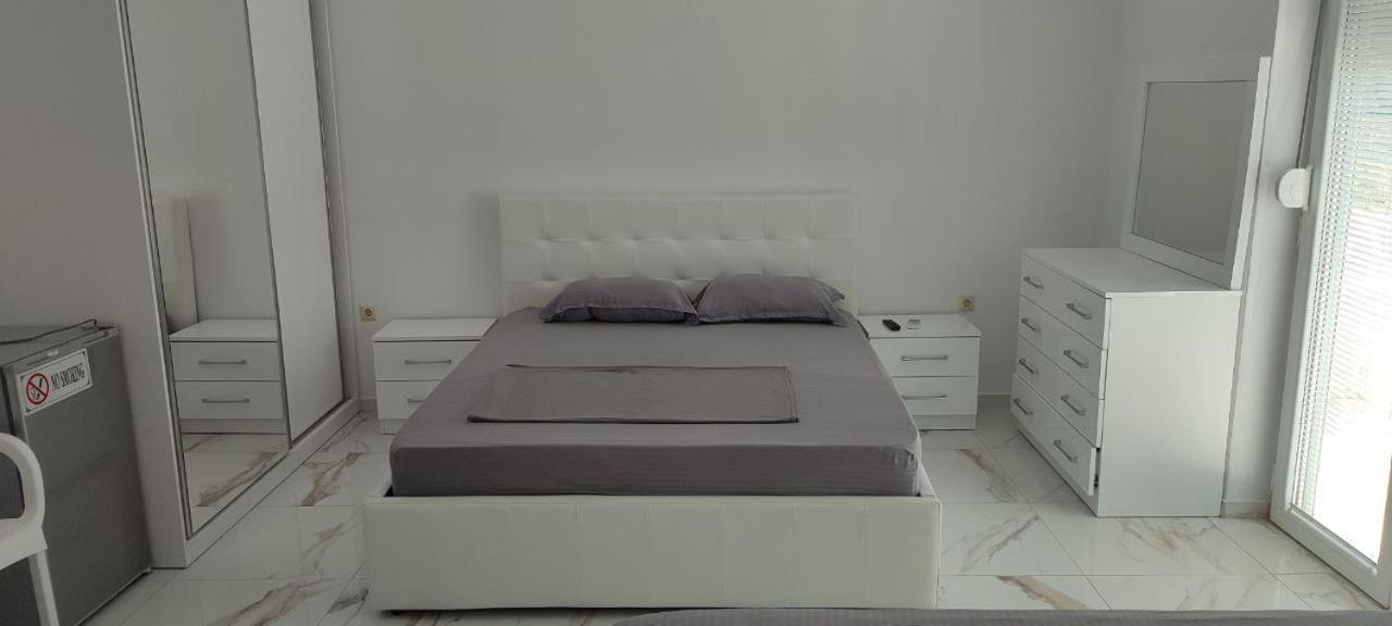 Golem Apartment Dış mekan fotoğraf