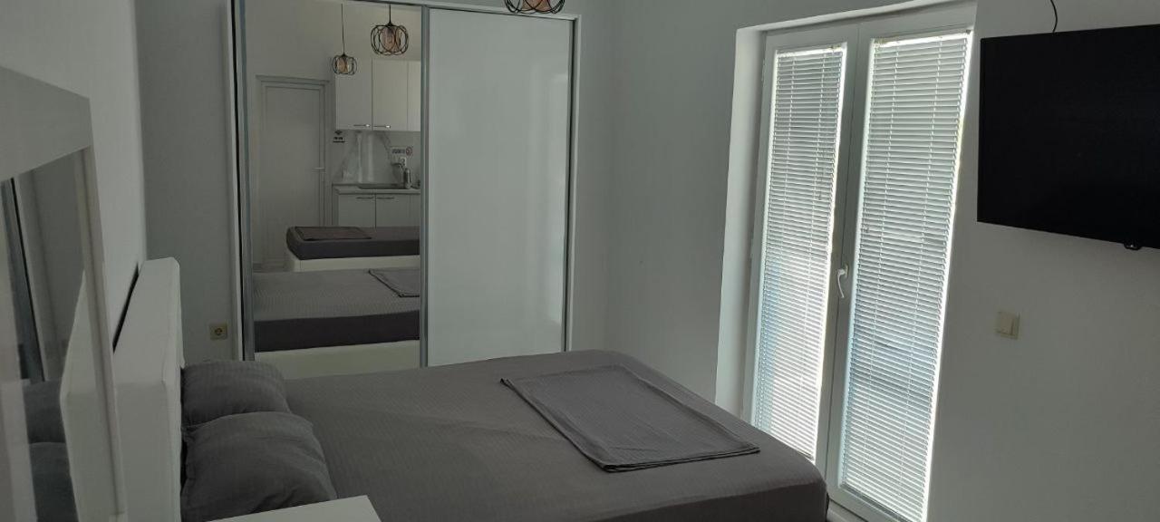 Golem Apartment Dış mekan fotoğraf