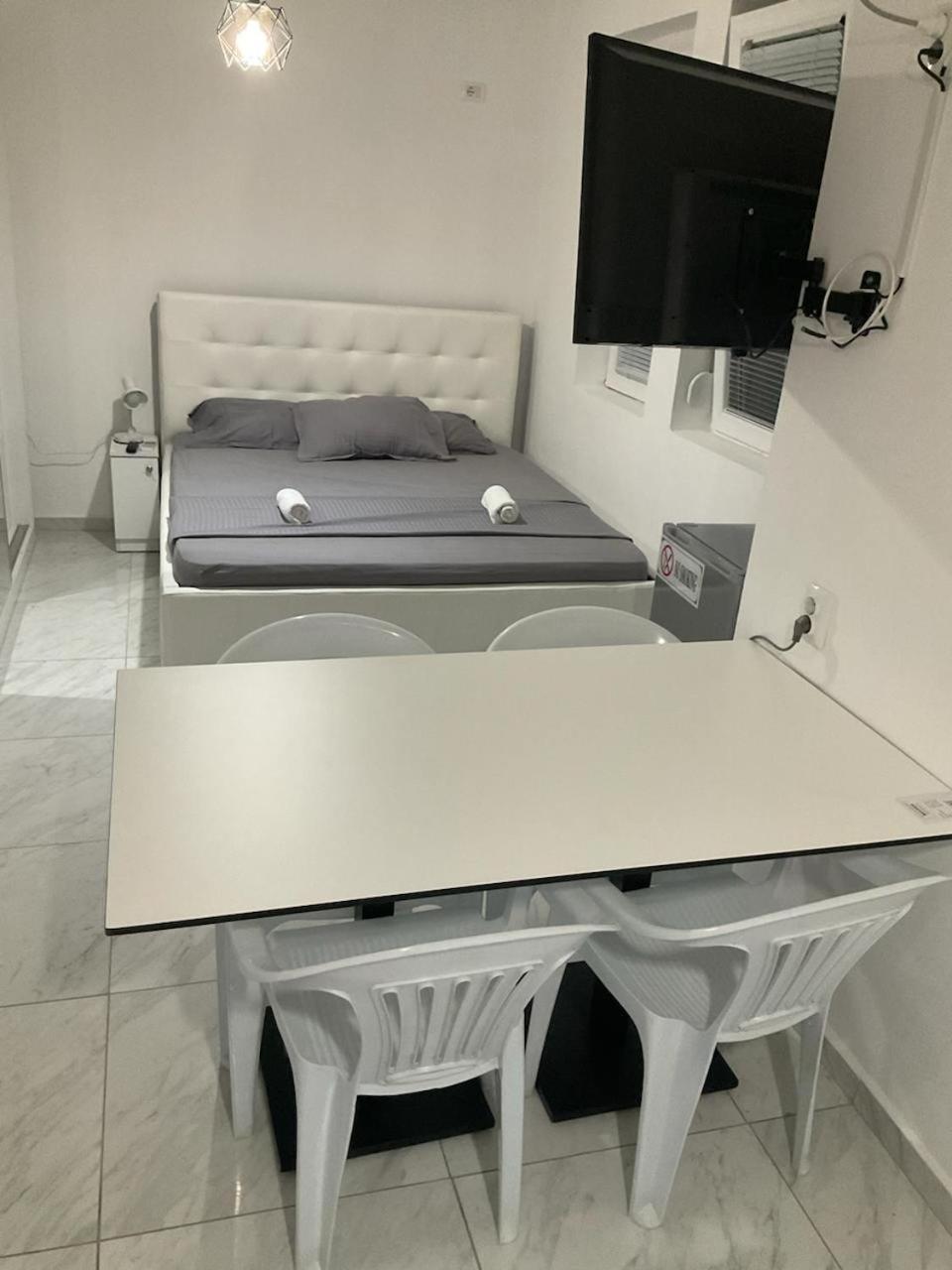 Golem Apartment Dış mekan fotoğraf